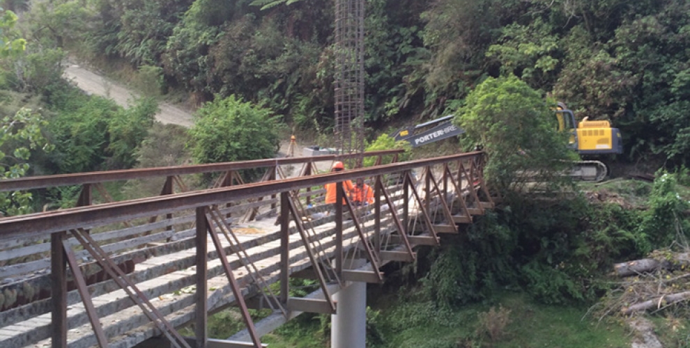 1.Moore Bridge Pier Preparation